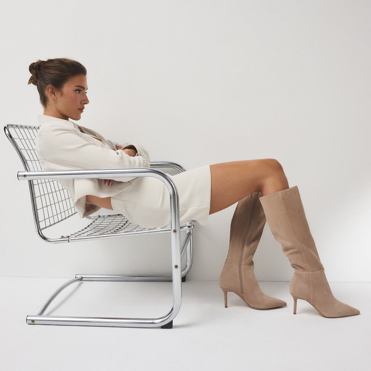 Product media for Saphiria