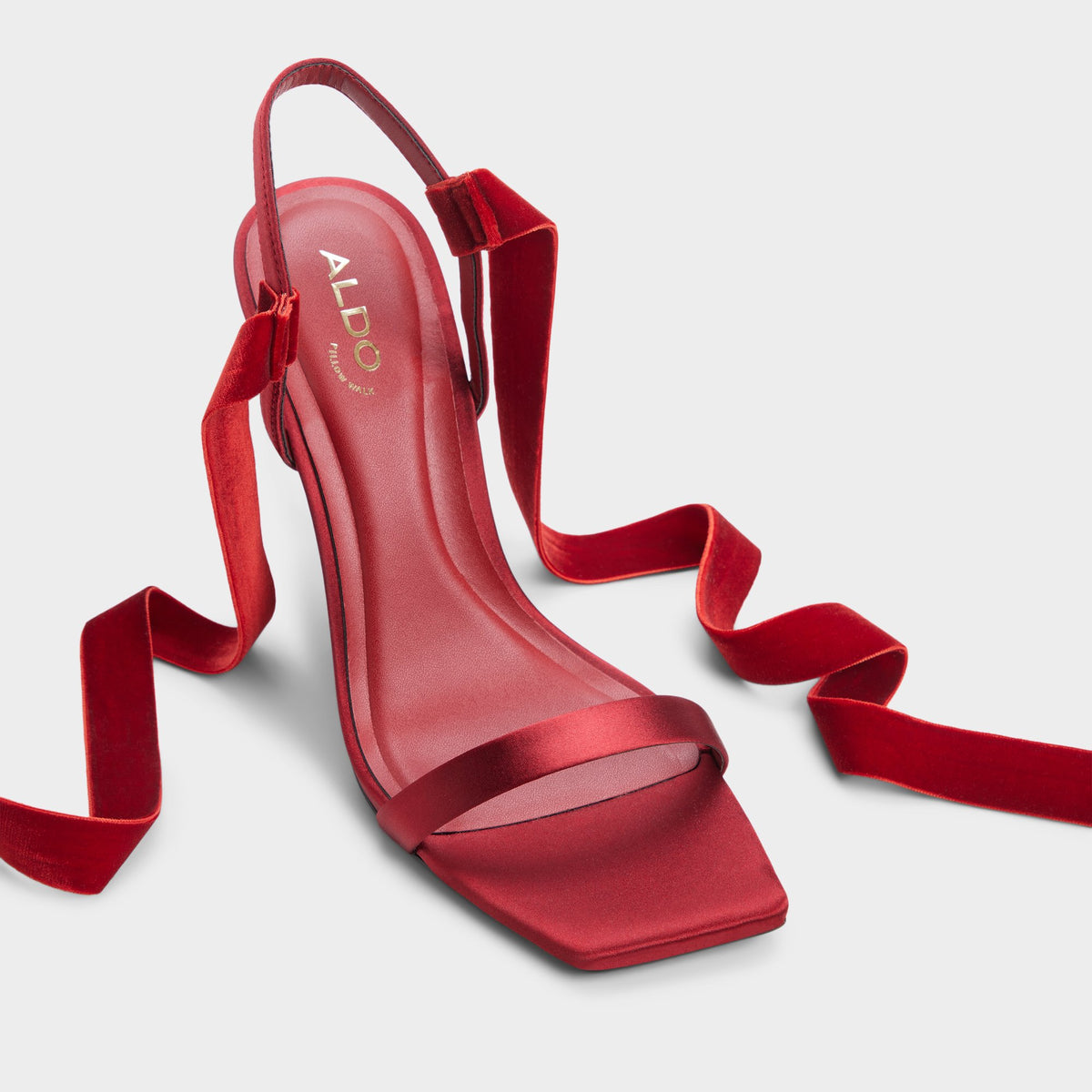 Three-quarter angle of Dark red Caserta Heeled sandal's back side