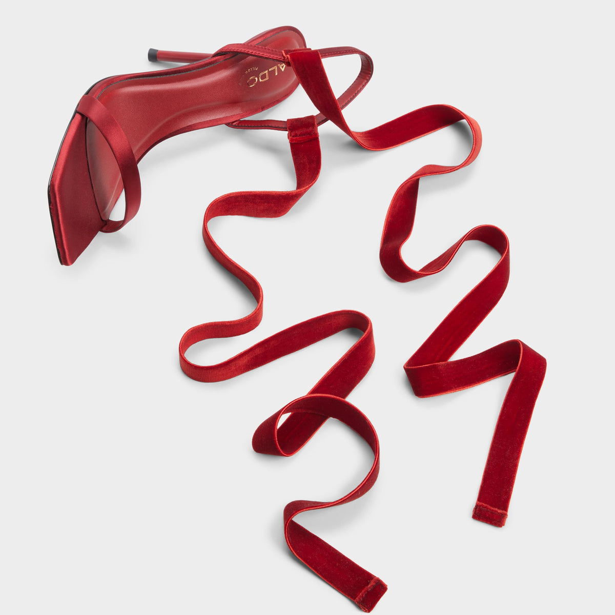 Three-quarter angle of Dark red Caserta Heeled sandal's front side