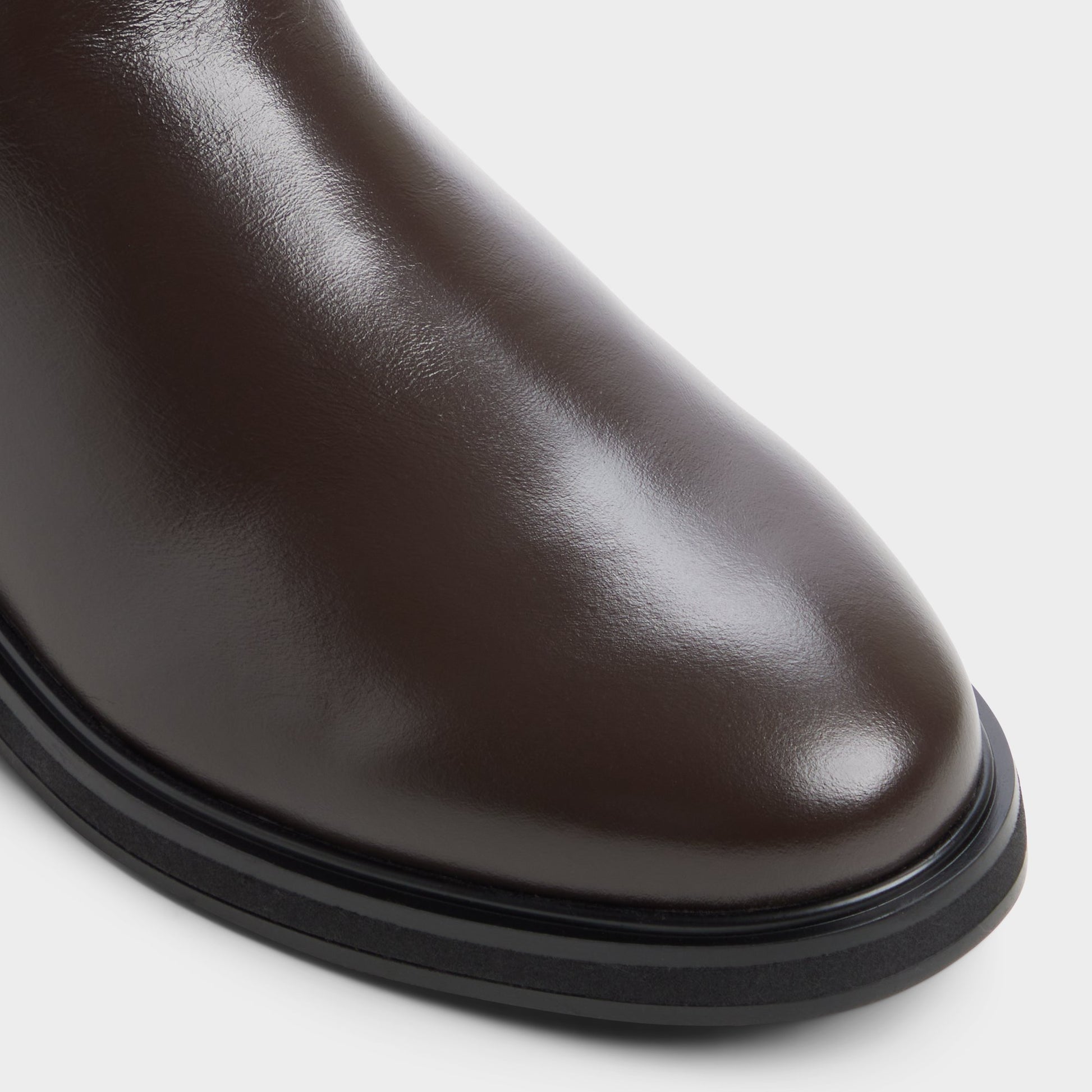 Close-up of the Dark brown Levie Riding boot
