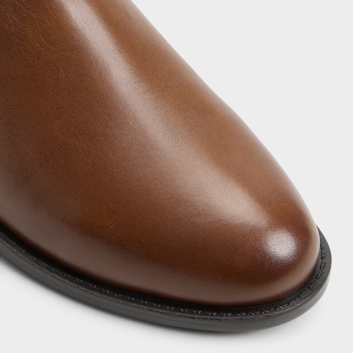 Close-up of the Other brown Wiconoe Block heel Chelsea boot