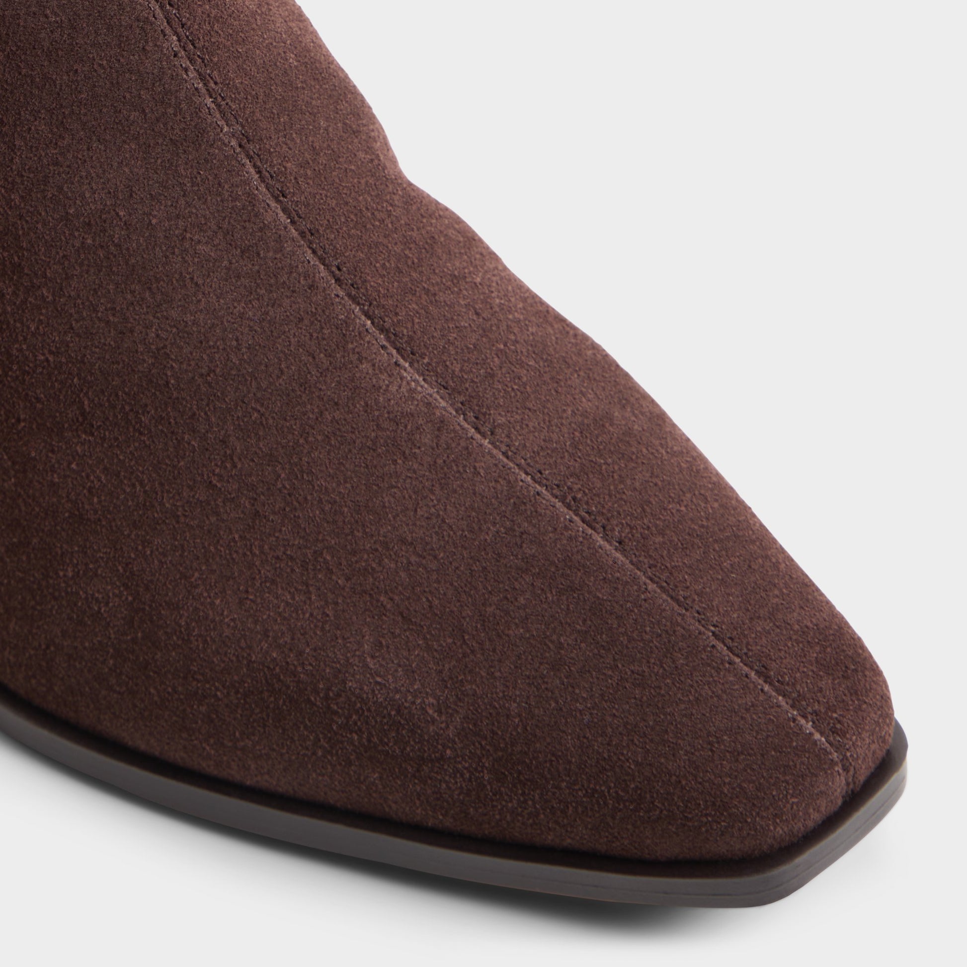 Close-up of the Dark brown Zaylaa Block heel ankle boot