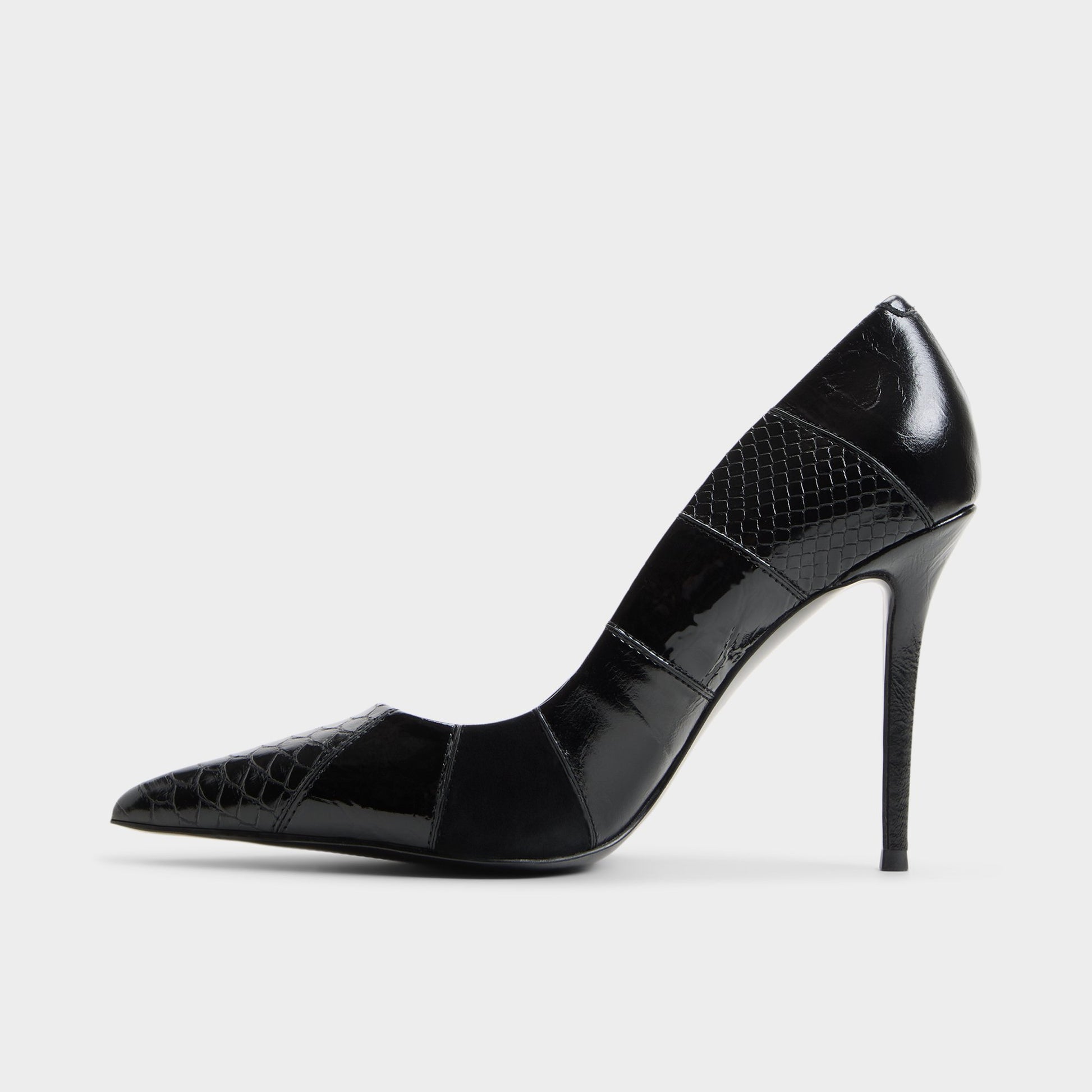 Side view of Black Stasyamix Pump