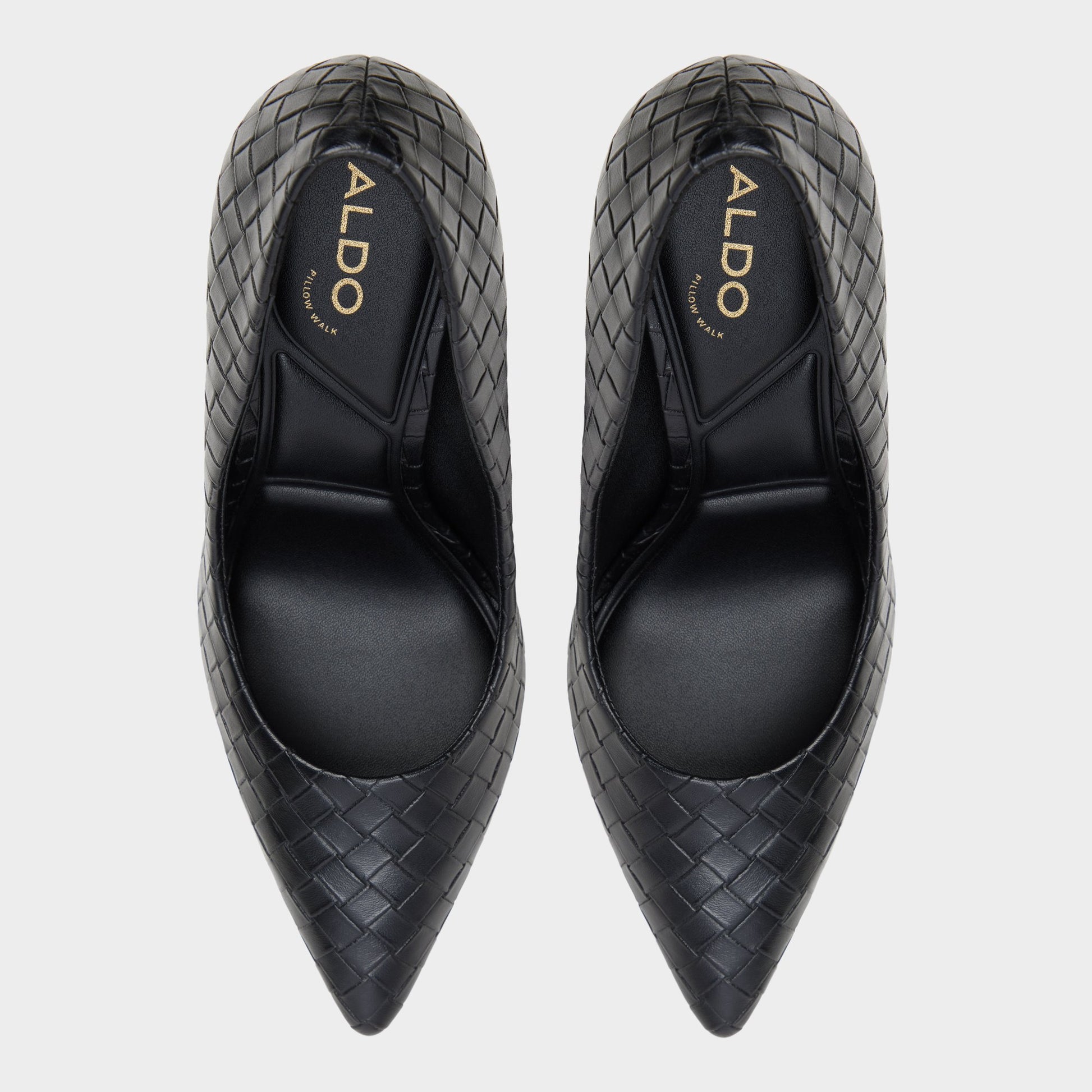 Top-down view of the Open black Stessy2.0 Pump