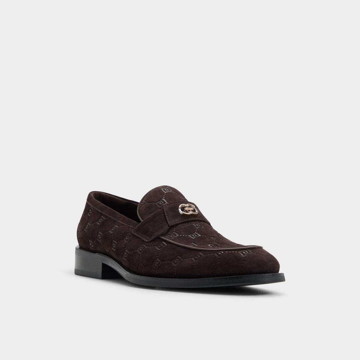 Angle de trois quarts de la face avant de Brun Beck Mocassin