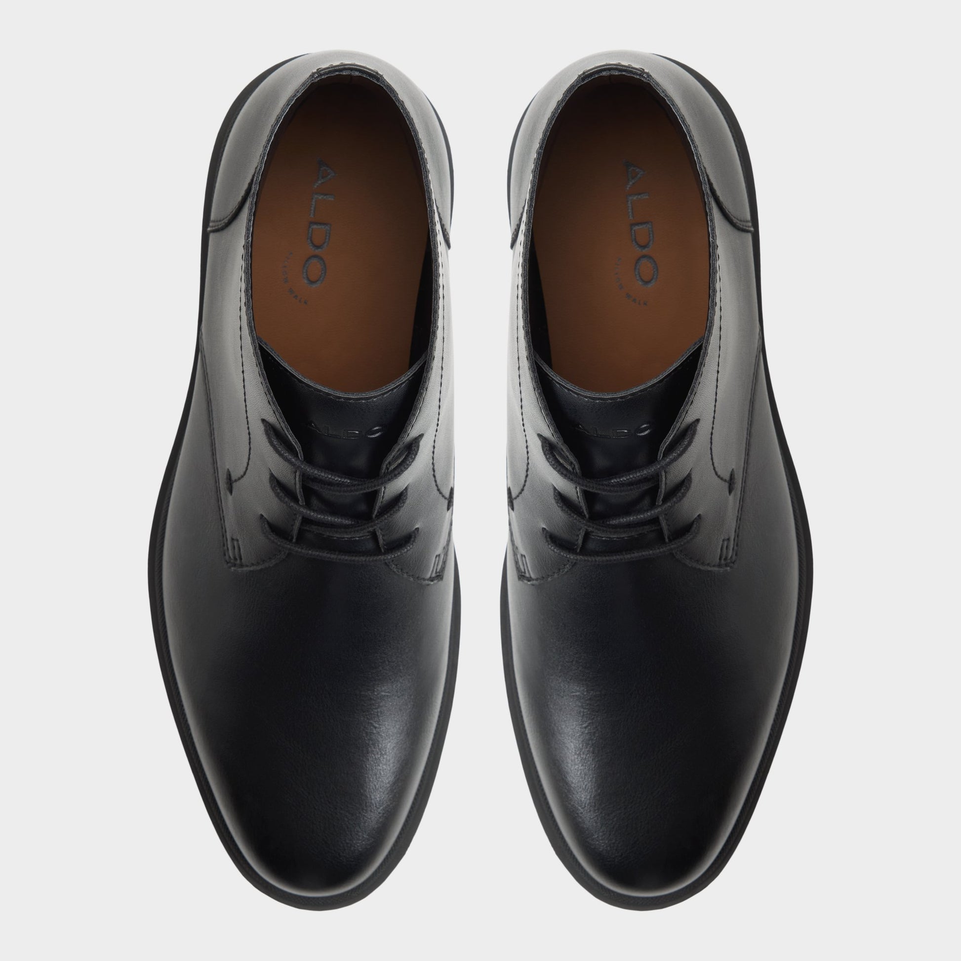 Top-down view of the Black Camdan Chukka boot