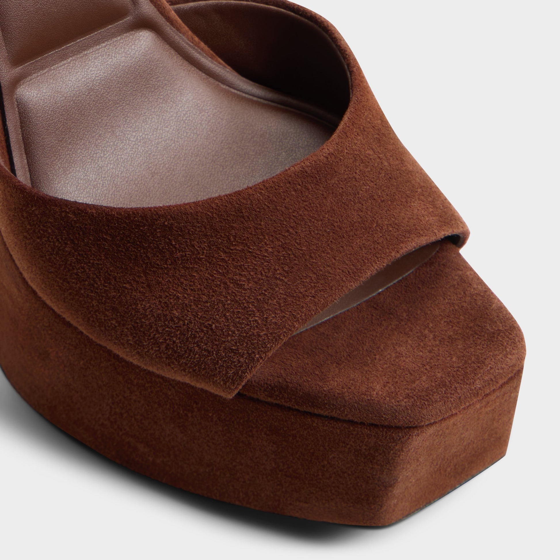 Close-up of the Dark brown Thalie Strappy heeled sandal