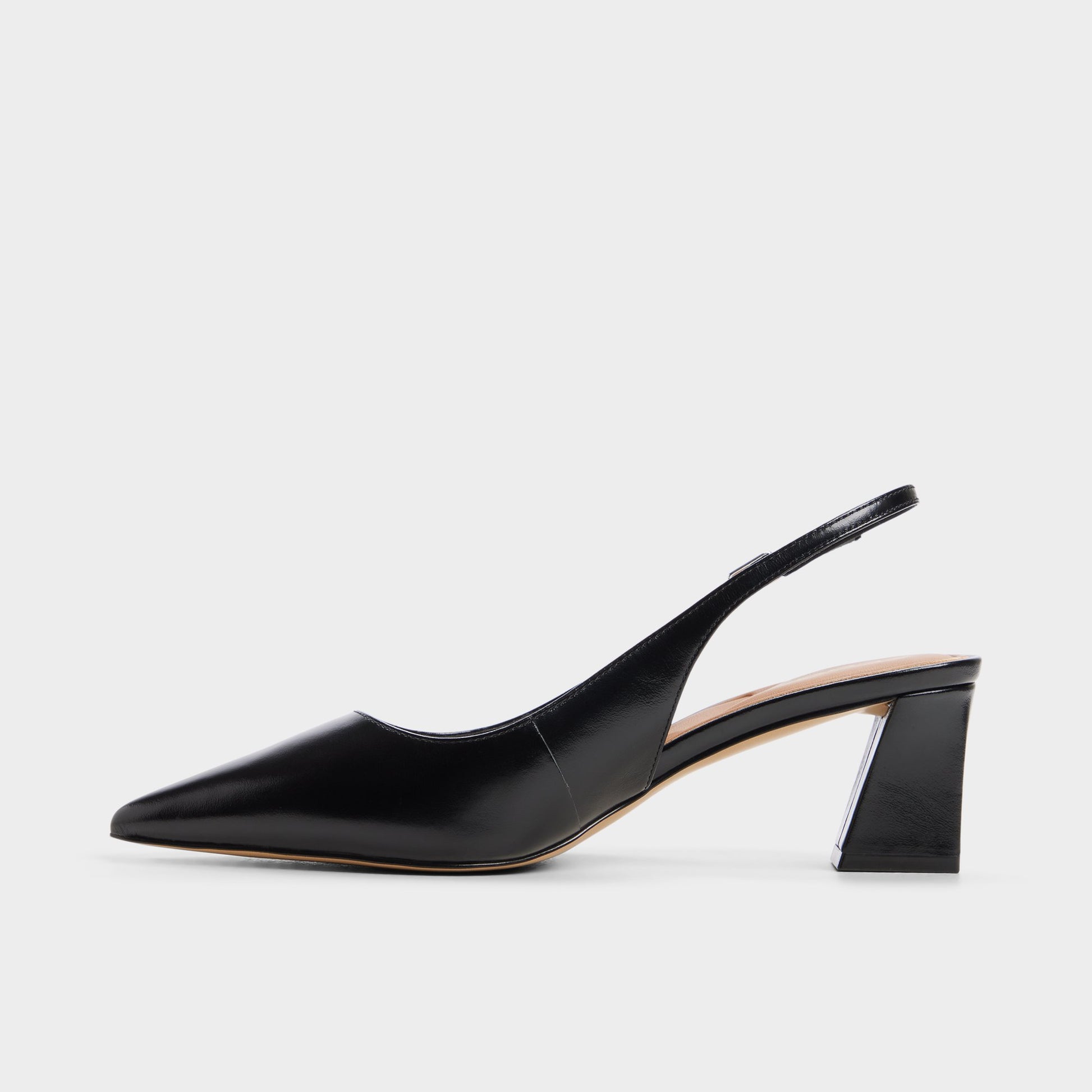 Vue latérale de Noir Alicieaa Talon haut à bride arrière