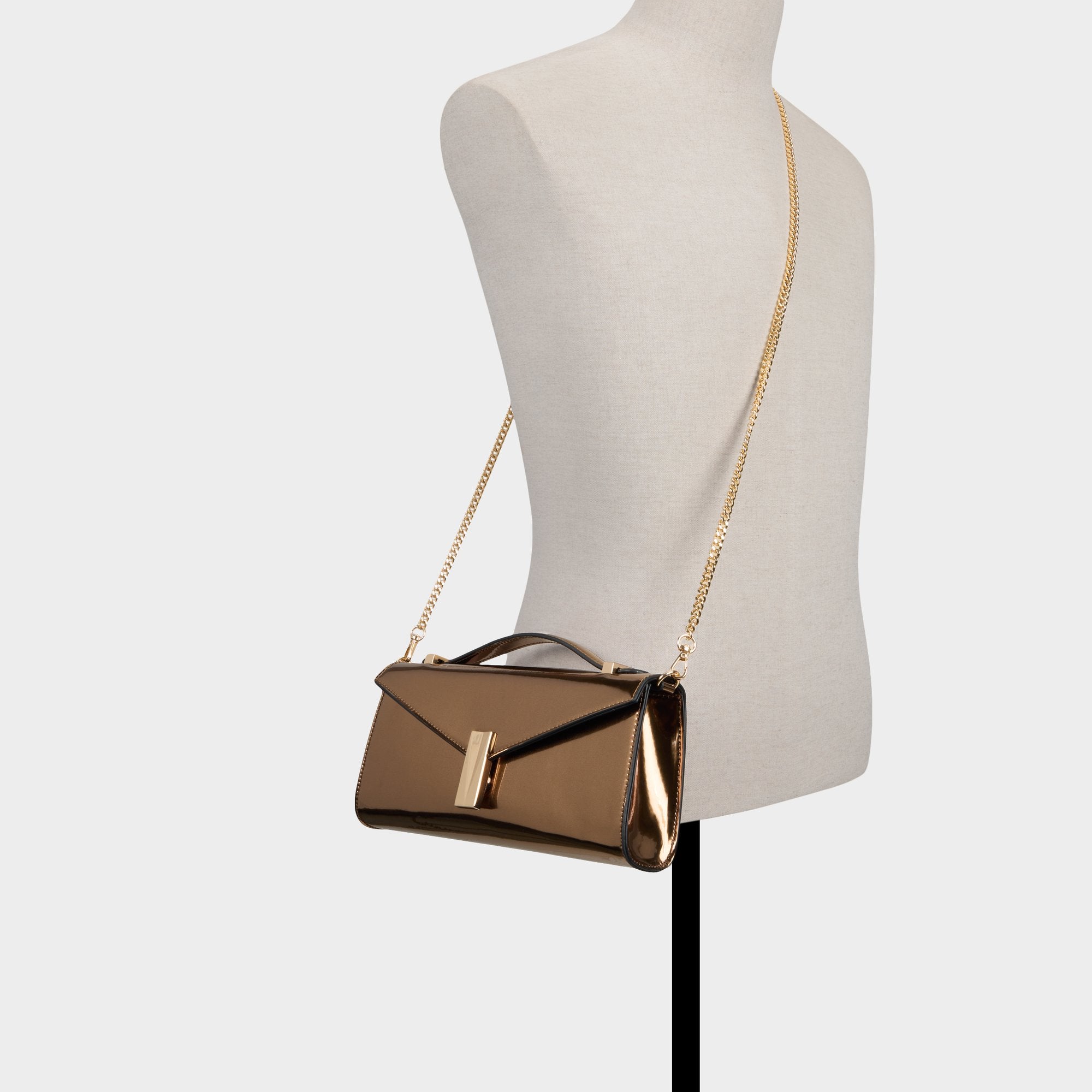 Alexzandraax – Women Bronze Clutch - ALDO