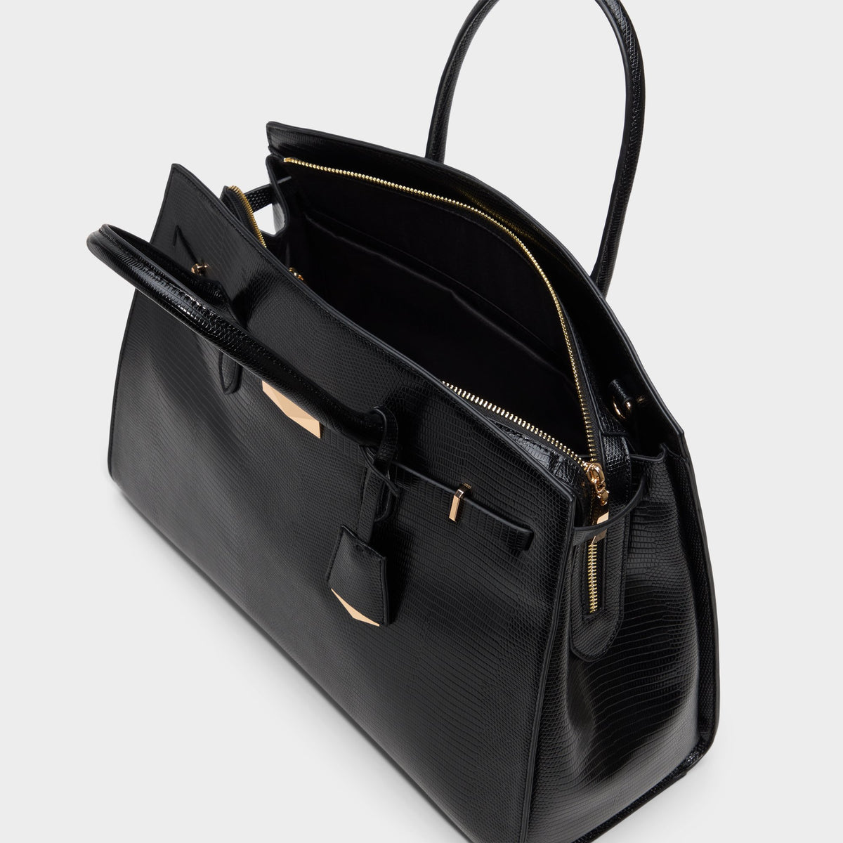 Product media for Claudiea