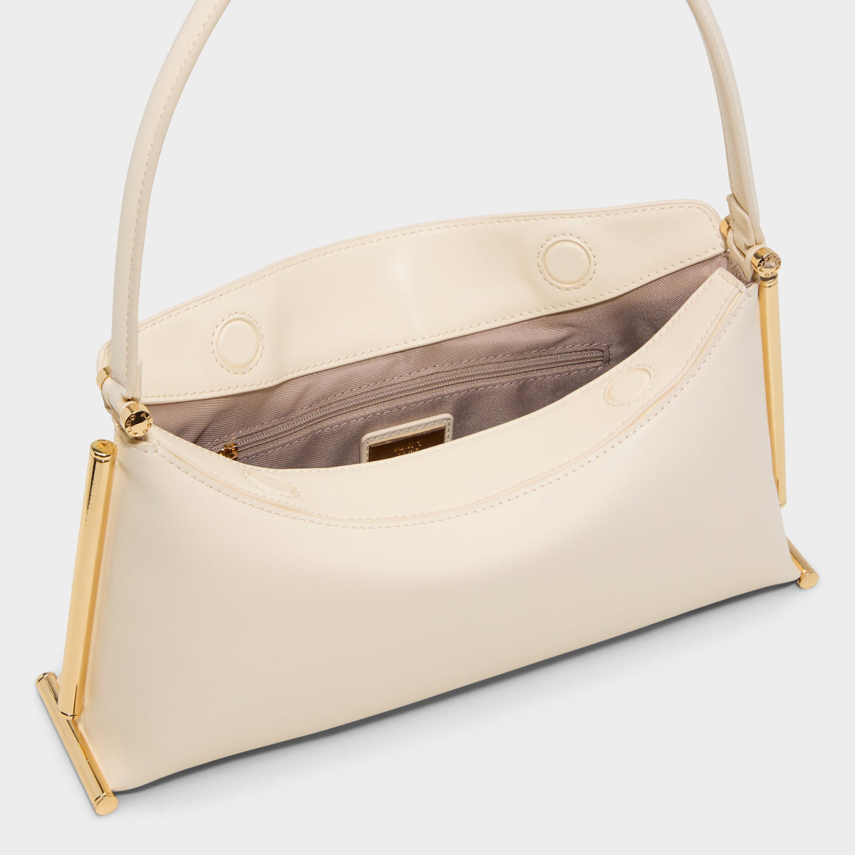 Product media for Chelleie