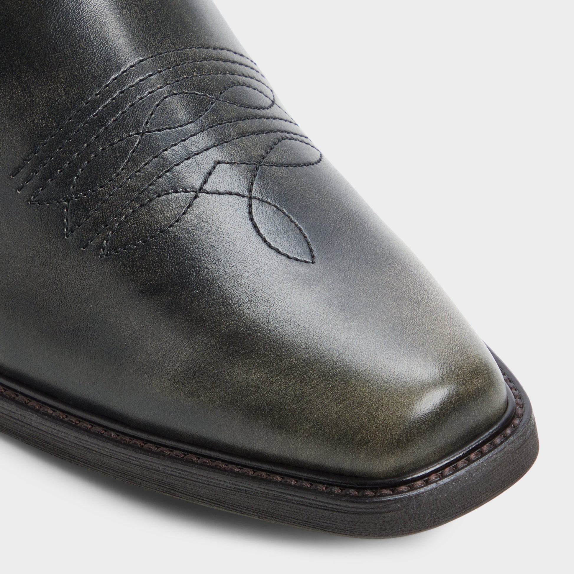 Close-up of the Dark grey Wally Ankle boot
