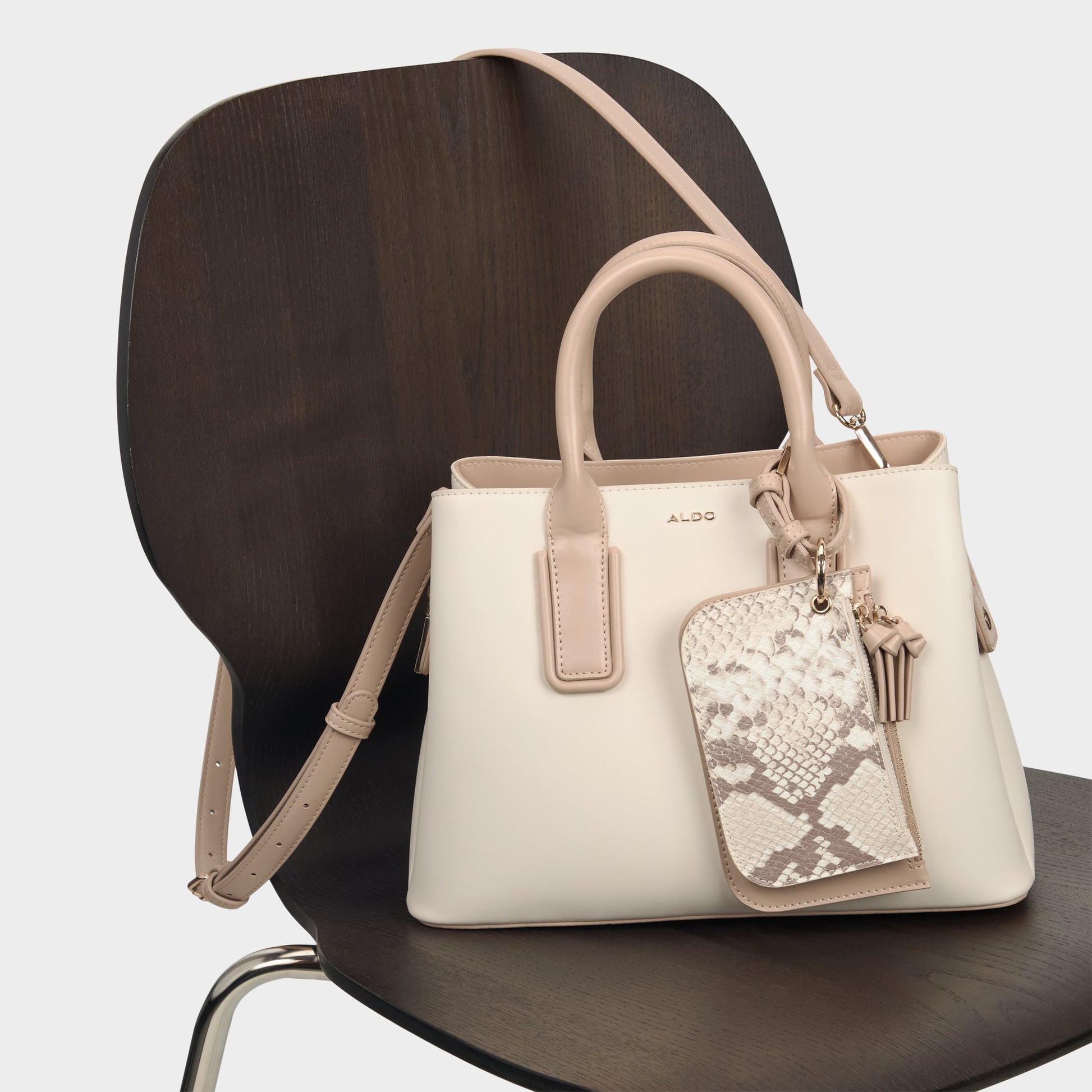 Product media for Jeynnaa