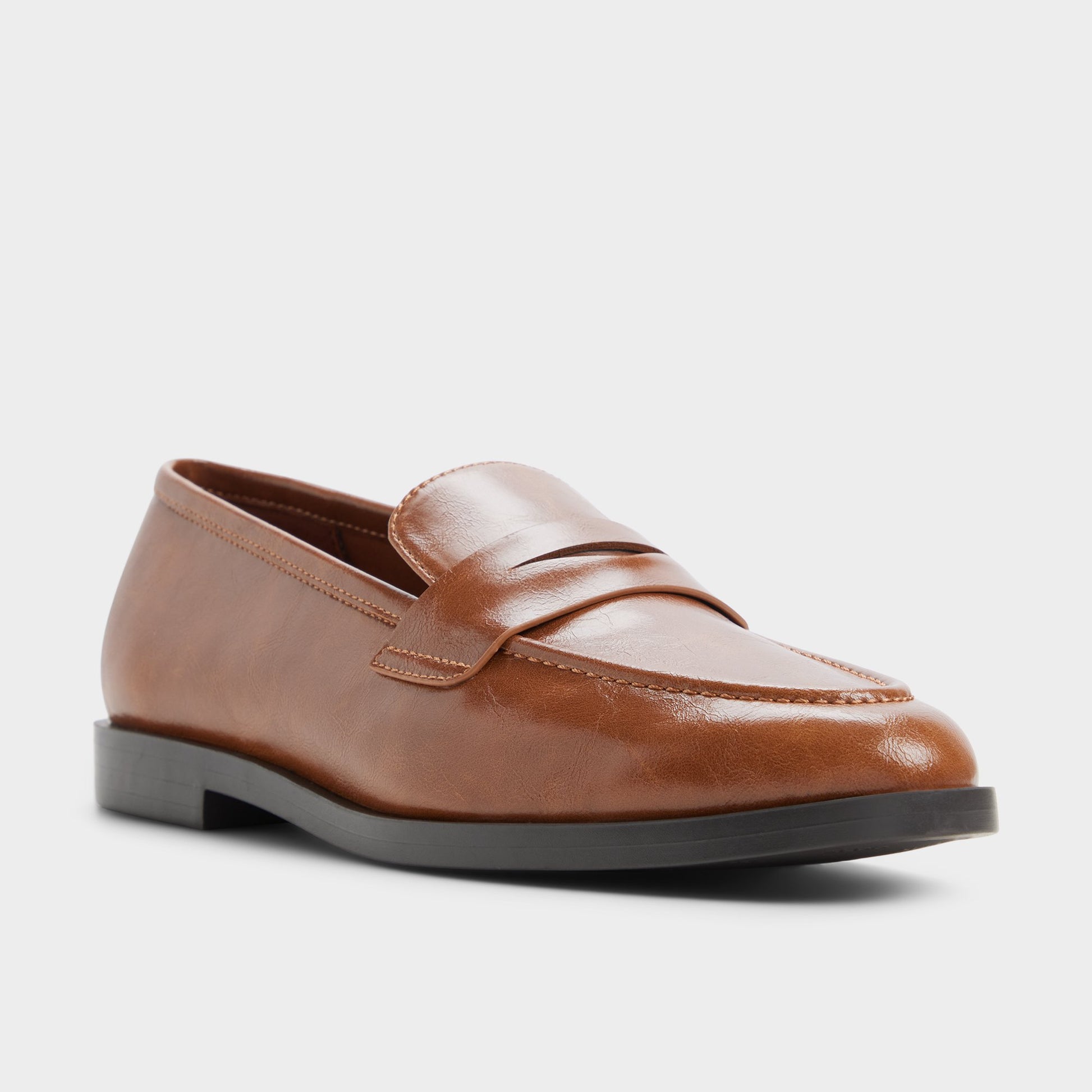 Three-quarter angle of Tan Adaladar Loafer's back side