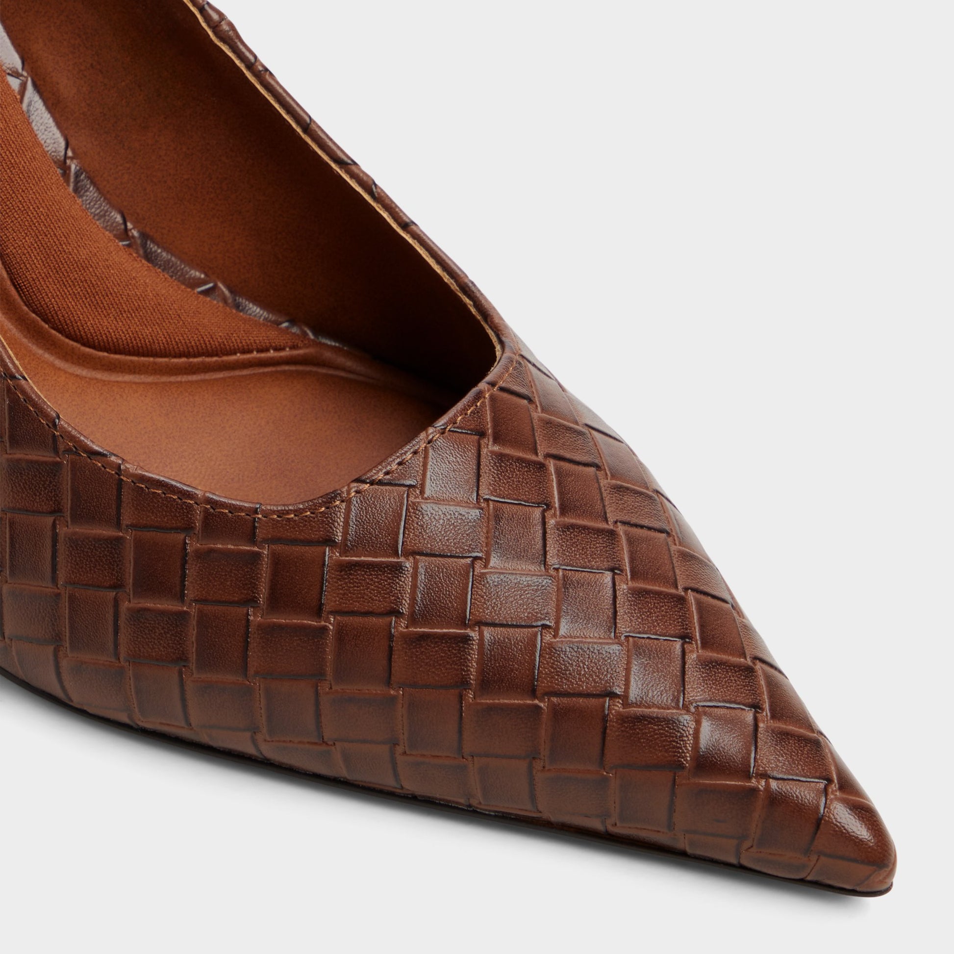 Close-up of the Dark brown Somaya Pump