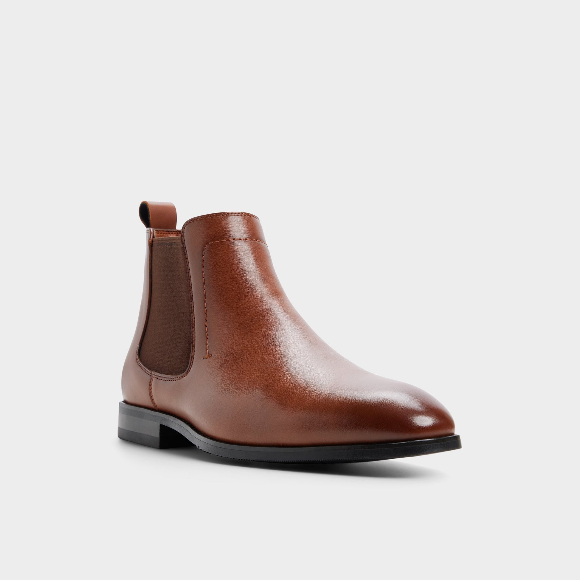 Three-quarter angle of Cognac Berny Chelsea boot's front side