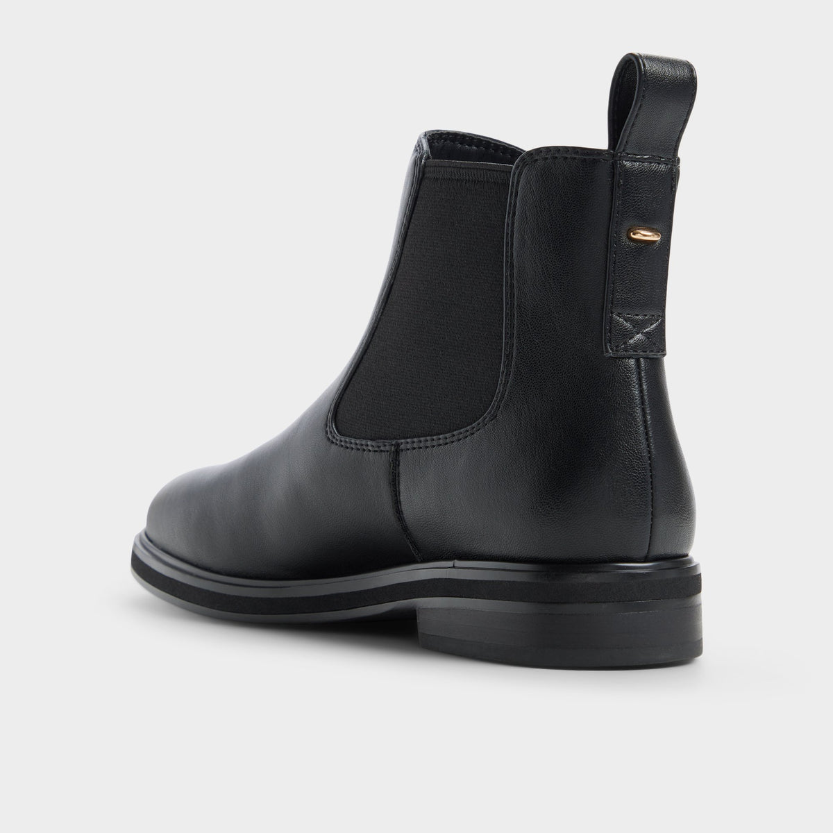 Side view of Black Chellsey