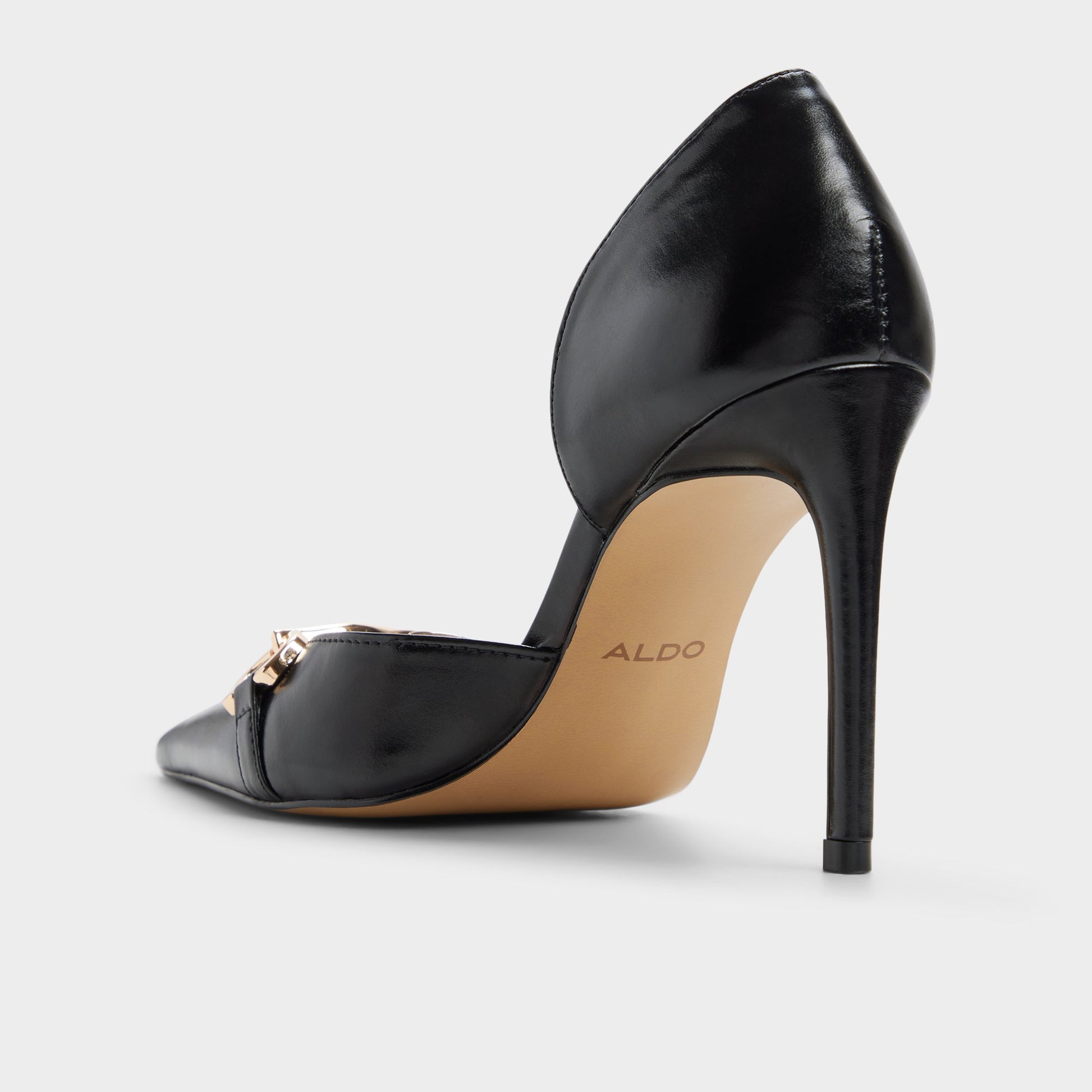 Side view of Black Lyzandra